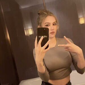 Meet your Posher, Lynette